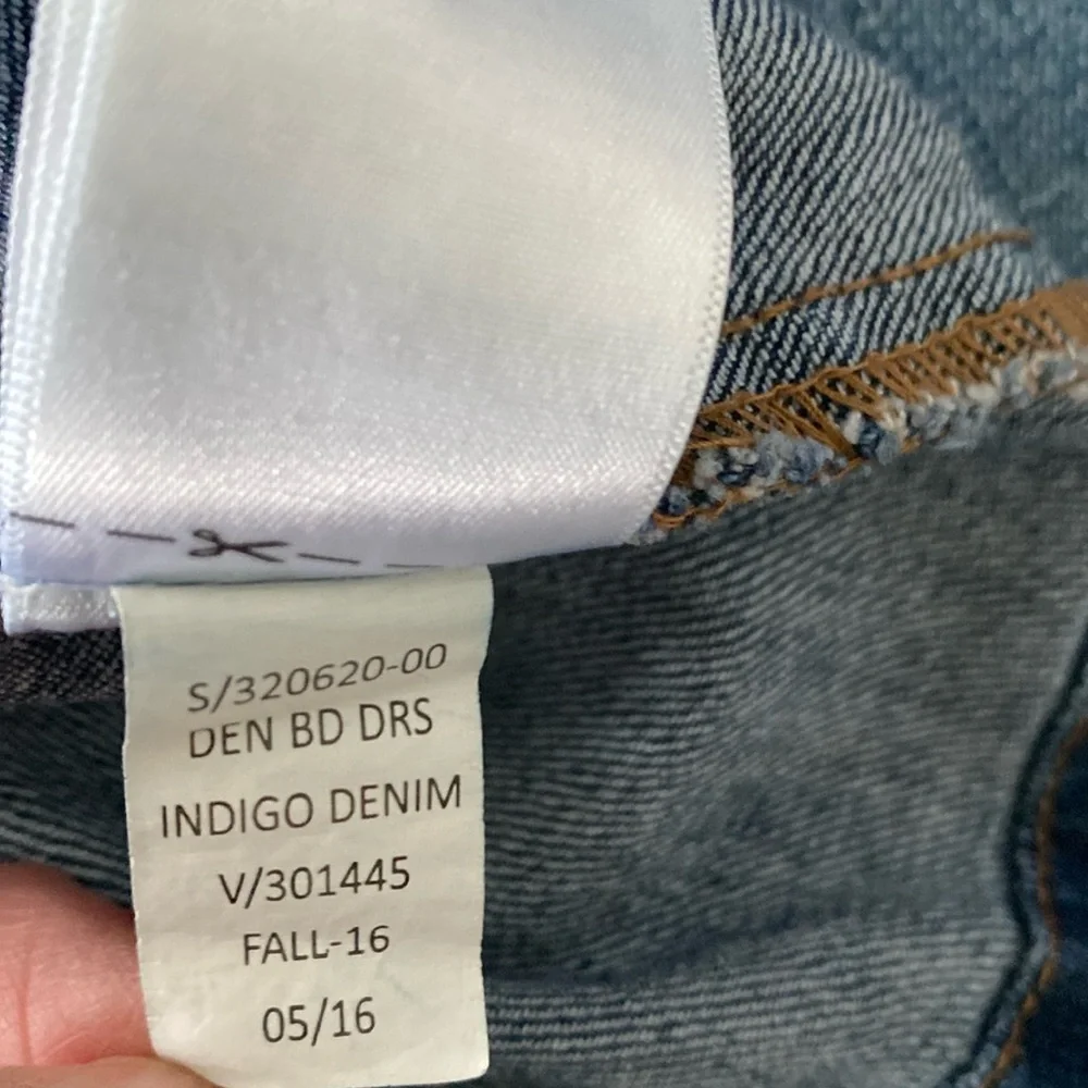 GAP Kids Denim Shirt Dress - Size Small Regular - EUC